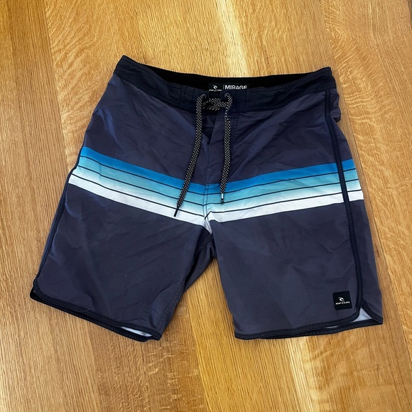 Rip Curl - Mirage Men shorts - ultra stretch- size S - Picture 1 of 4